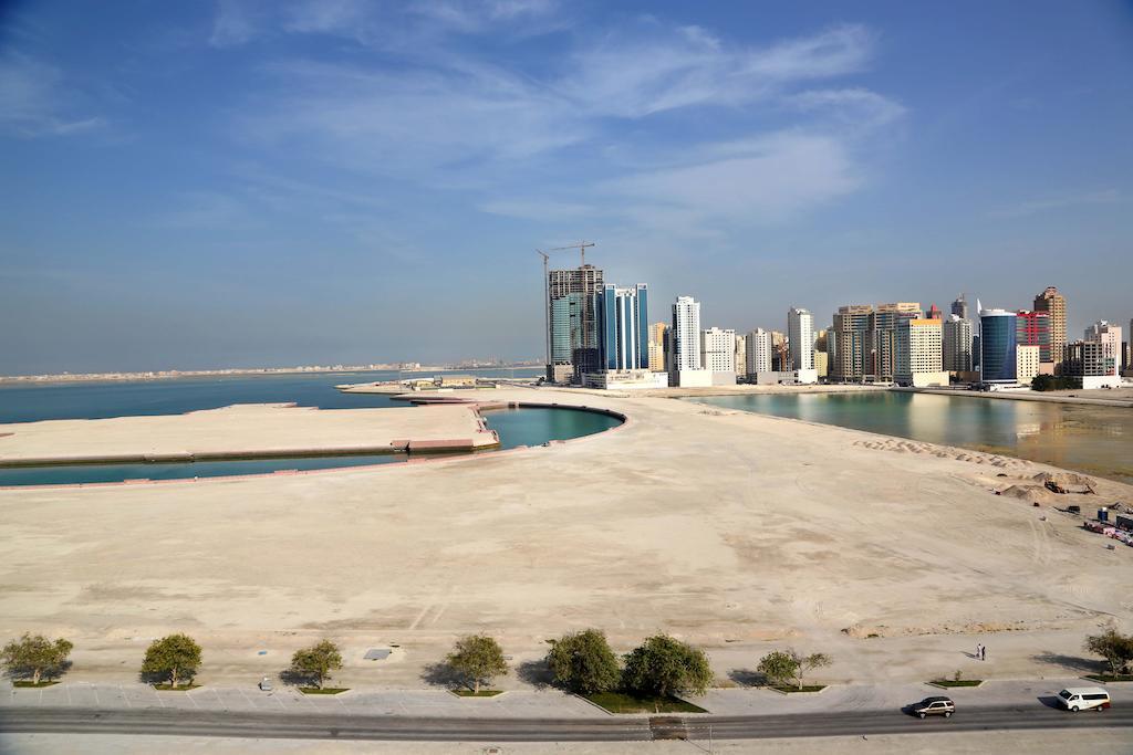 Mirador Hotel Manama Luaran gambar