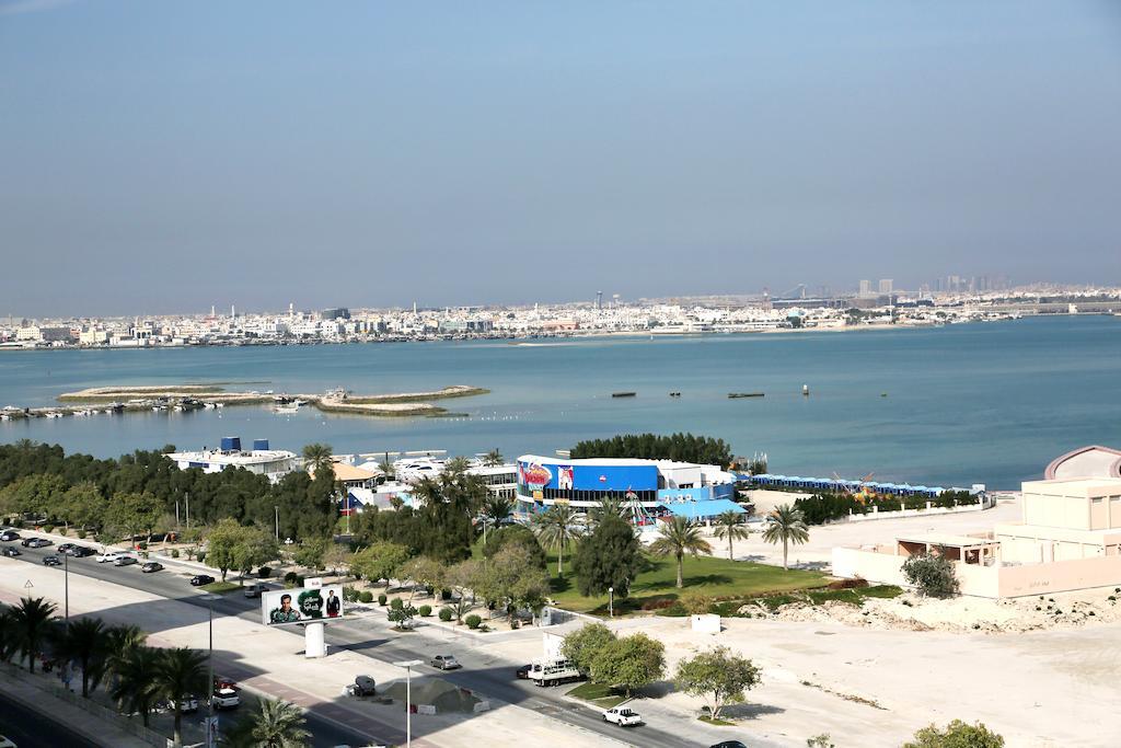 Mirador Hotel Manama Luaran gambar